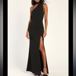 Nordstrom Black One-Shoulder Gown